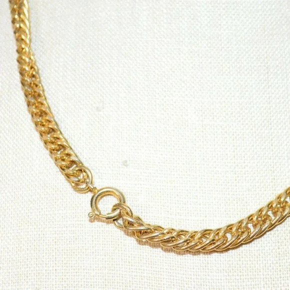 Etruscan Style White Lucite Gold Tone Bar Tassel - Picture 8 of 8